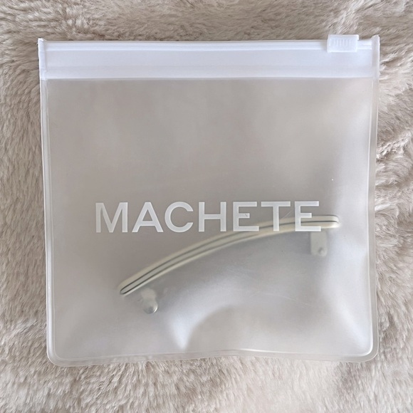 NWT Machete Slim Paris Barrette in Ganache - Picture 6 of 7